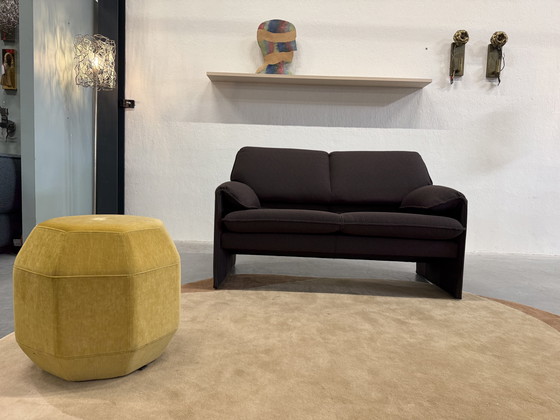 Image 1 of Leolux Bora Beta 2-Sitzer-Sofa, Stoff Tiempo braun