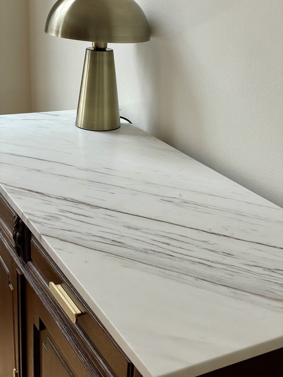 Buffet bas vintage en chêne massif – Wood, Marble (photo 5 of 9)