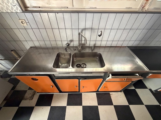 Cucina del dopoguerra, Piano Marshall, 1950 – Credenze alte, Metallo (photo 3 of 10)