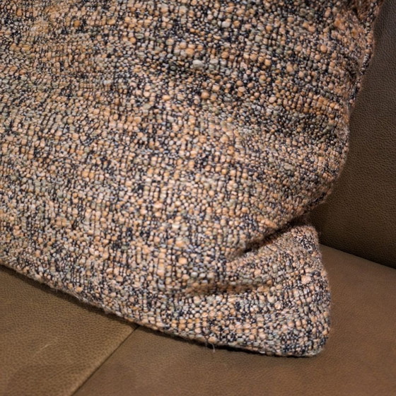 Image 1 of Gigi küsst