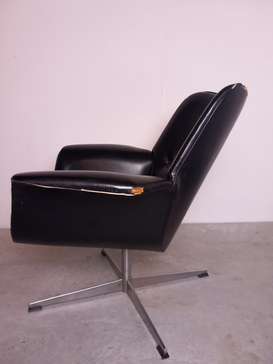 Image 1 of Fauteuil Tulipe Topform vintage des années 60 | nouveau tissu De Ploeg