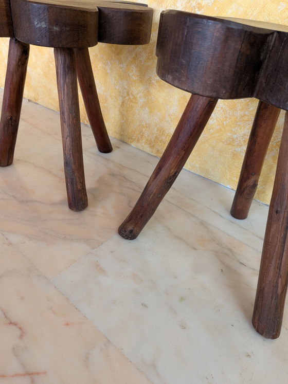 2 Antike Kleeblatt Hocker – Holz (photo 11 of 12)