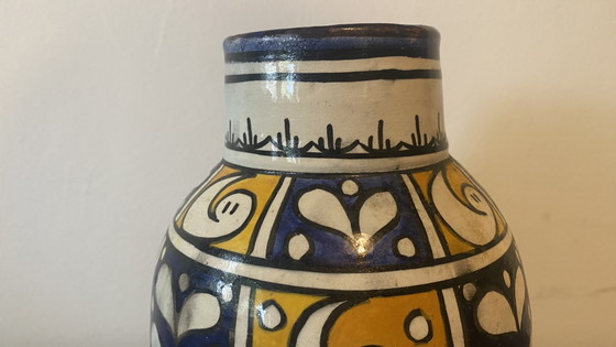 Image 1 of Original Moroccan Vase Ahmed Serghini Safi – Signed – 25 cm