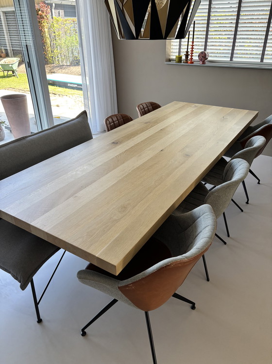 Image 1 of Oak dining table