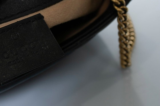 Gucci, Mini Marmont Bag in Black Leather – Crossbody bags, Calfskin (photo 14 of 18)