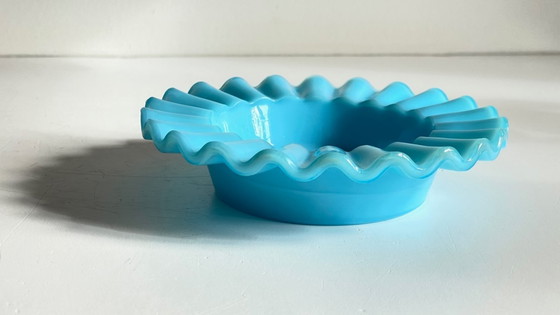 Image 1 of CENDRIER Vide-Poche Verre OPALIN Bleu VINTAGE