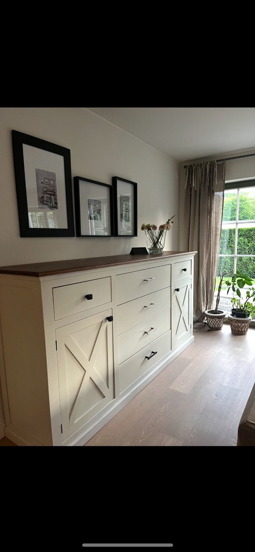 Solid oak cabinet ( show model )