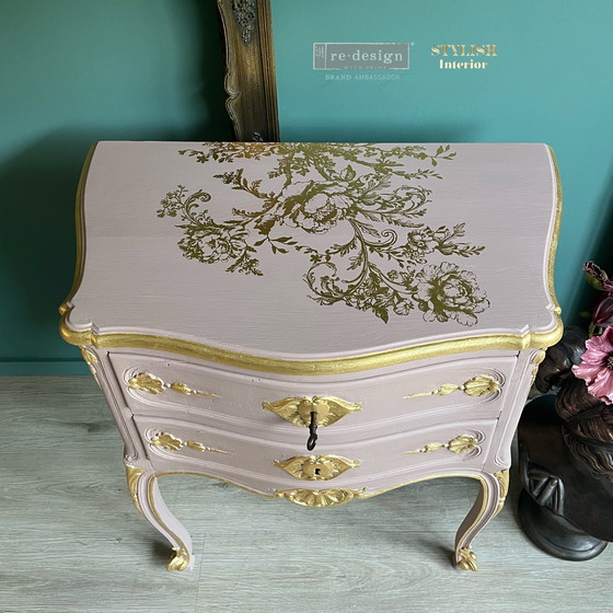 Image 1 of Cómoda rosa suave