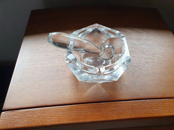 Originaler Baccarat Kristall-Pfeifenaschenbecher mit Stößel – Tischdekoration, Crystal (photo 2 of 9)