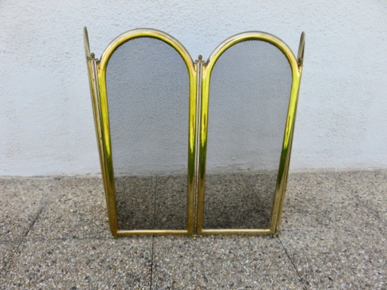 Image 1 of Pantalla para chimenea, protector contra chispas, de latón dorado con 4 paneles plegables, Francia, 1950.