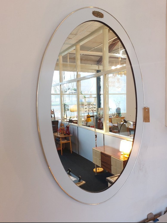 Image 1 of Specchio ovale vintage in ottone bianco