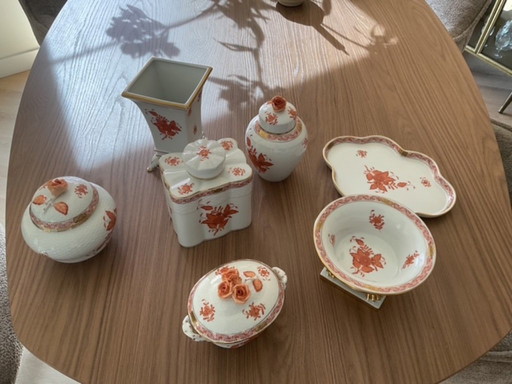 À vendre : magnifique service de table en porcelaine Herend