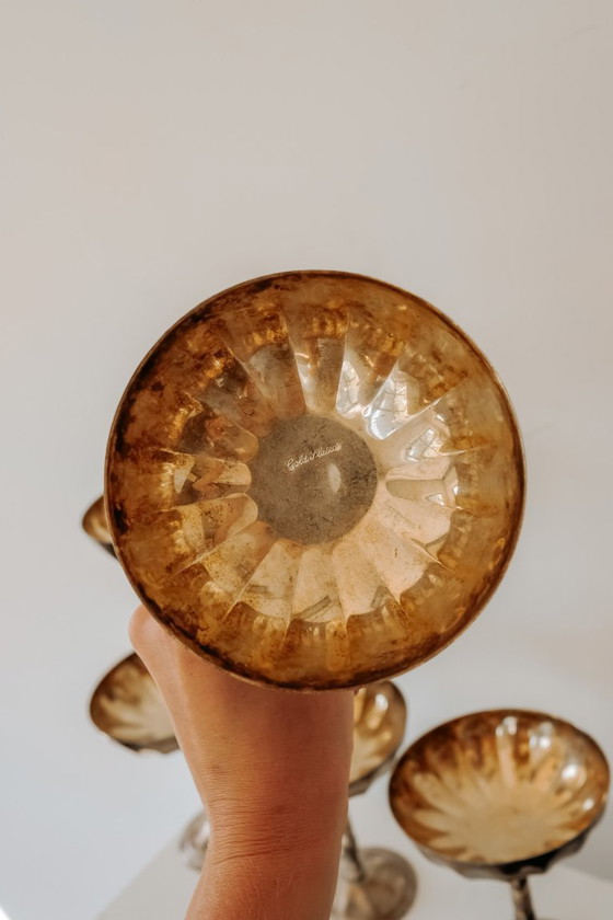 Coupes à champagne argentées à intérieur doré — lot de 5 – Accessoires de table, Gold, Metal (photo 9 of 9)
