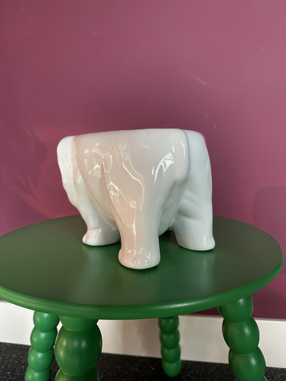 Image 1 of Vintage Bloempot Porselein Olifant 1970