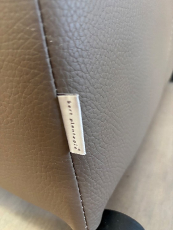 Image 1 of 4 dining chairs on wheels Bert Plantagie