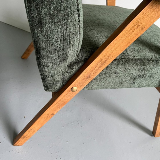 Restored Vintage Mid Century Modern Armchair in Forest Green – BuashkoGarage, Wood (photo 11 of 13)