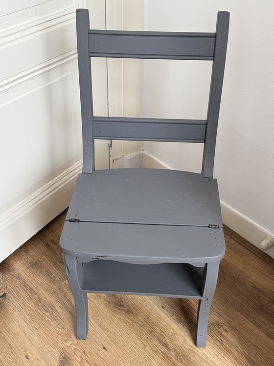 Image 1 of Antieke bibliotheekstoel/trap in Amsterdam