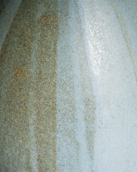 Image 1 of Celadon Vase Ru Ware Stil "Handgedreht" möglicherweise Ost- oder Westdeutsche Töpferei
