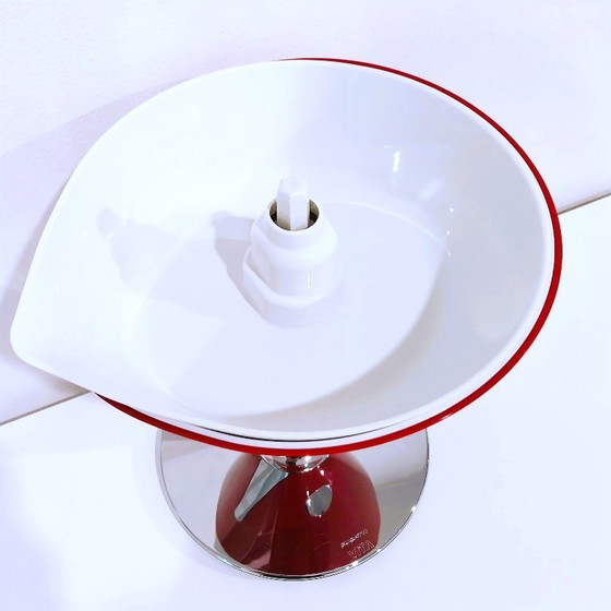 Image 1 of Christmas gift Beautiful citrus press from Bugatti Design