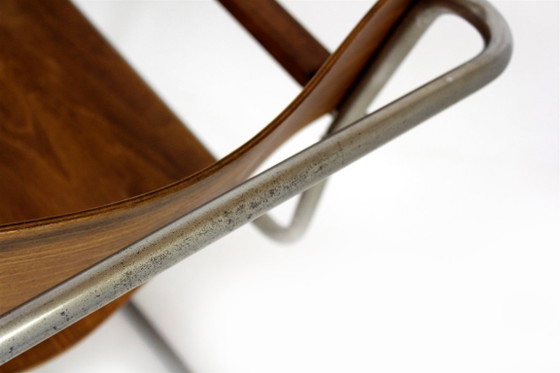Image 1 of Sedia a sbalzo Bauhaus B34 restaurata, in compensato e cromo, disegnata da Marcel Breuer, primi anni '30.