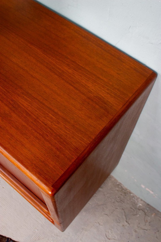 Image 1 of Mobile per dischi vintage, cassettiera, credenza Dyrlund, teak, metà secolo