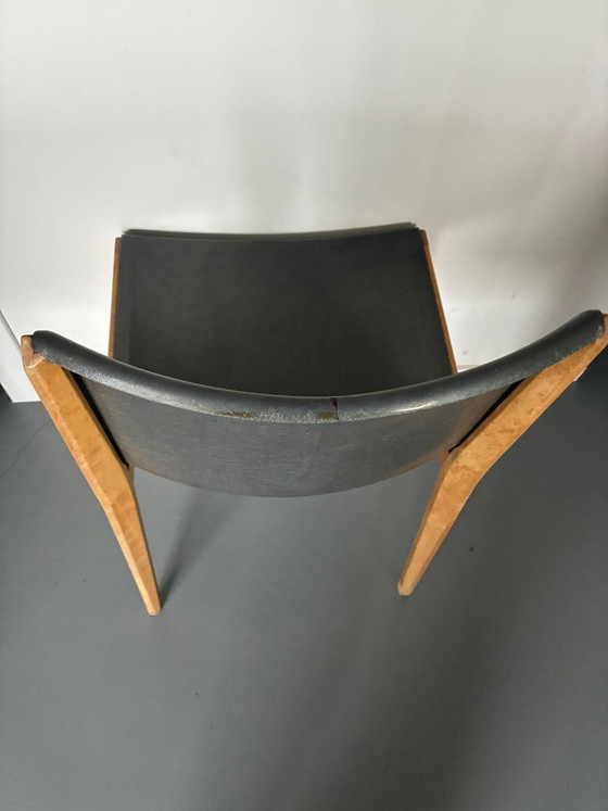 Friso Kramer Stoel (Wilkhahn) 1966 – Stoelen / fauteuils, Polyester (photo 4 of 13)