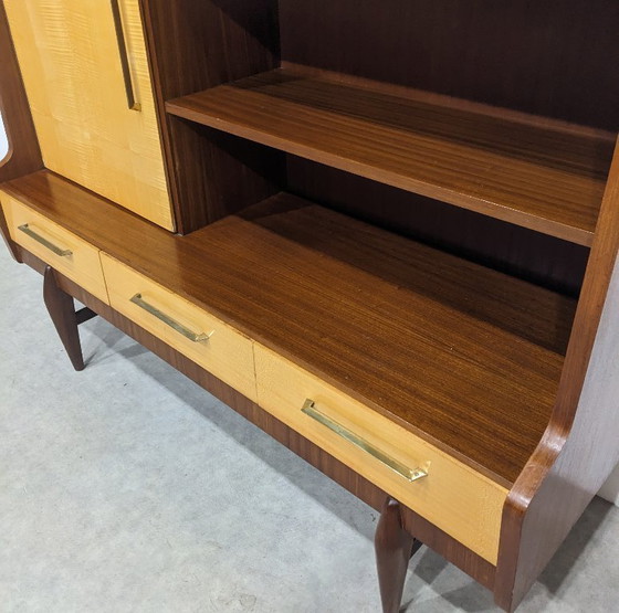 Image 1 of Tweekleurig vintage highboard uit de jaren 50