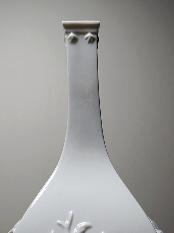 Image 1 of Small Vase, Reproduction of a Meissen Vase, 1715-1720, by Sheffield & Haviland, Limoges