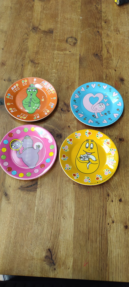 4 assiettes pour enfants Barbapappa