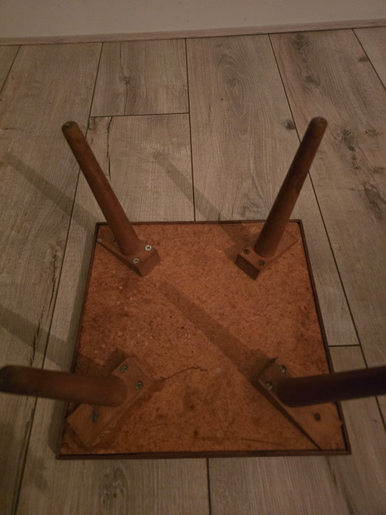 Image 1 of Hermoso mosaico de mesa auxiliar retro