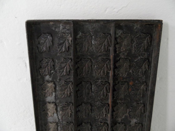 Image 1 of Stampo per cioccolato in metallo vintage