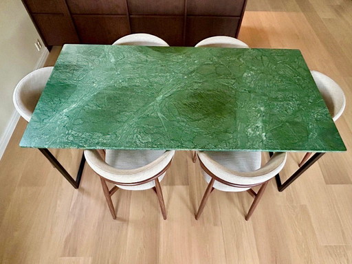 Mesa de mármol verde de 180x90