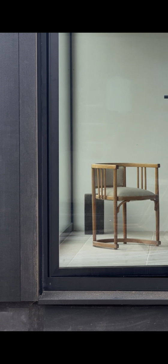 Image 1 of Poltrona iconica Fledermaus Bauhaus – Josef Hoffmann per Thonet (1920 circa)