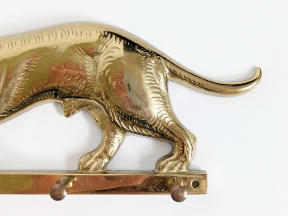 Image 1 of Portachiavi bassotto in ottone vintage, scaffale da parete con ganci del Medioevo