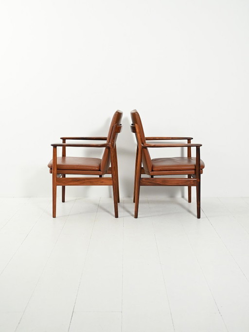 Pair of "Ark" armchairs by Arne Vodder