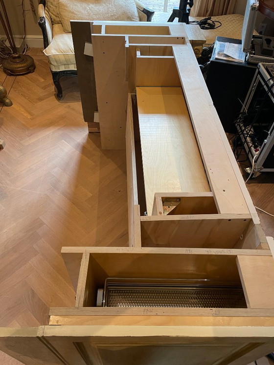 Image 1 of Clive Christian tv dressoir incl tv