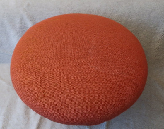 Image 1 of Pierre Paulin Hocker