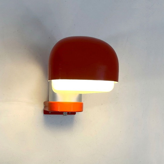 Applique Space Age arancione da esterno, anni '70 – Metallo, Plastica (photo 3 of 8)