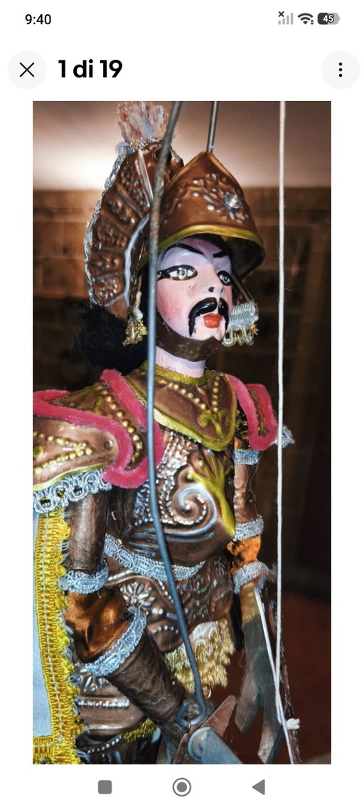 Vintage Sicilian Puppet, 44cm, Brass Armor, for Honor Ceremony – decoratieve objecten, Metal, Textile