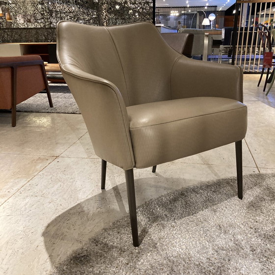 Image 1 of Jori Fuga armchair