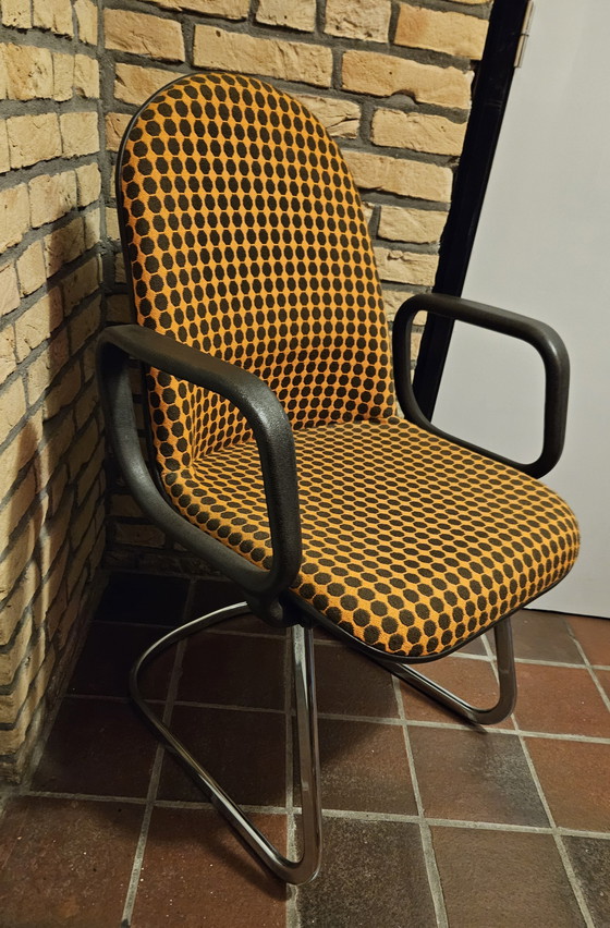 Image 1 of Chaises cantilever vintage Stoll Giroflex - Âge spatial