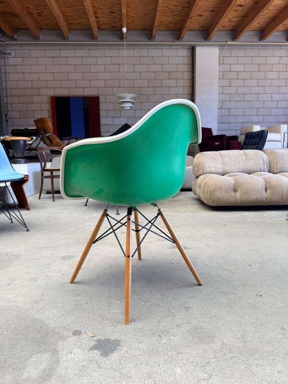 Vitra Eames DAW fully upholstered – Dining chairs, Metal, Plastic (photo 6 of 10)