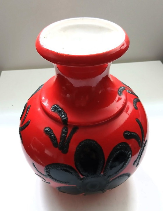 BAY West German Pottery vase model 6625, orange-red with black fat lava decor 1960, Bay Keramik, Ceramic (photo 6 of 6)