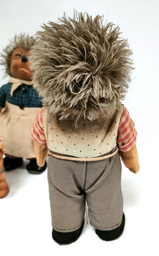 Image 1 of hedgehog family by Steiff