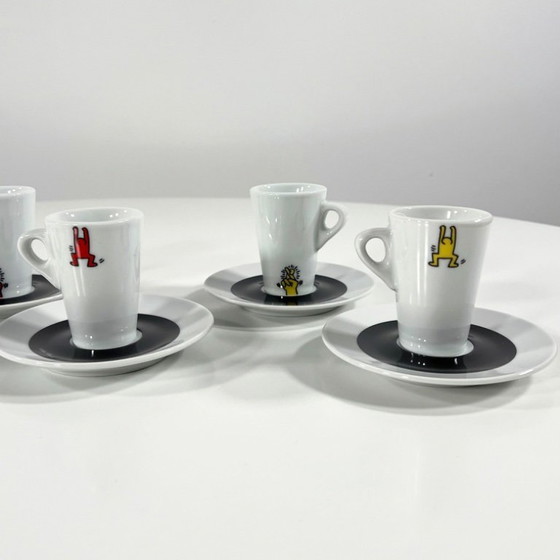 Image 1 of Set aus 6 Keith Haring Espressotassen und Untertassen von Tognana, 1990er Jahre