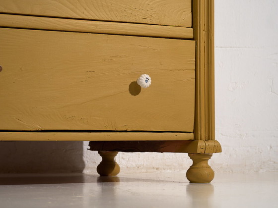 Mustard yellow antique chest of drawers (c.1920) #54 – Porcelain, Rustic (photo 16 of 40)