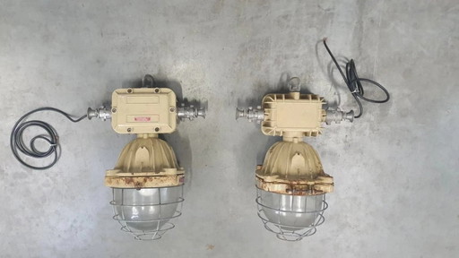 2 XL Industrial cage lamp bully factory lamp bunker lamp vintage retro