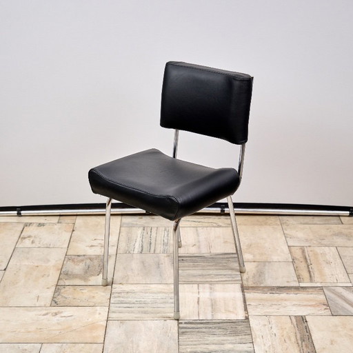 Sedia vintage in pelle con gambe cromate, anni '70, Cecoslovacchia