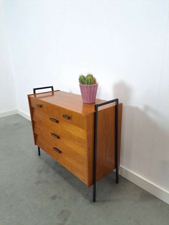 Image 1 of Zapatero de teca con patas de metal negro, nº 2