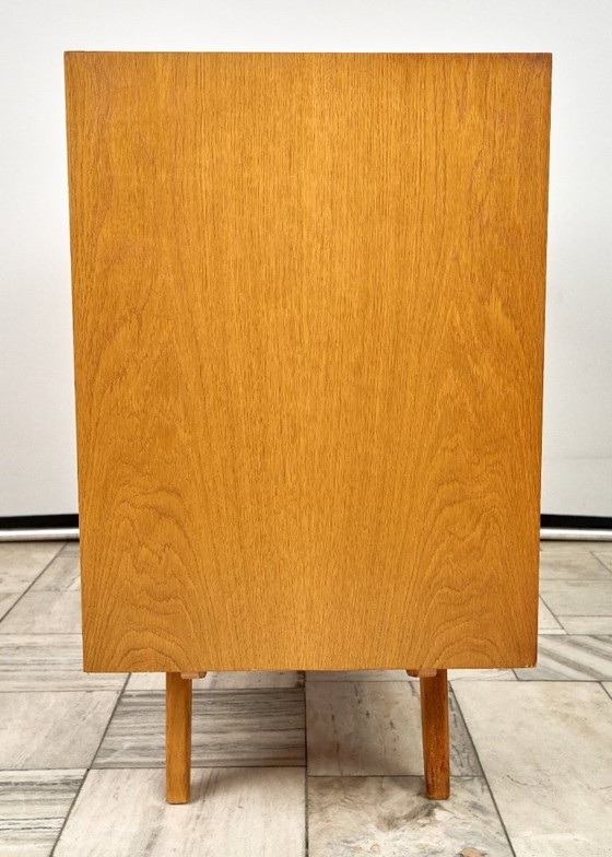 Image 1 of Vintage dressoir U-458 van Jiří Jiroutek voor Interiér Praha, jaren 60, Tsjechoslowakije
